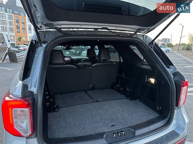 Внедорожник / Кроссовер Ford Explorer 2022 в Ровно