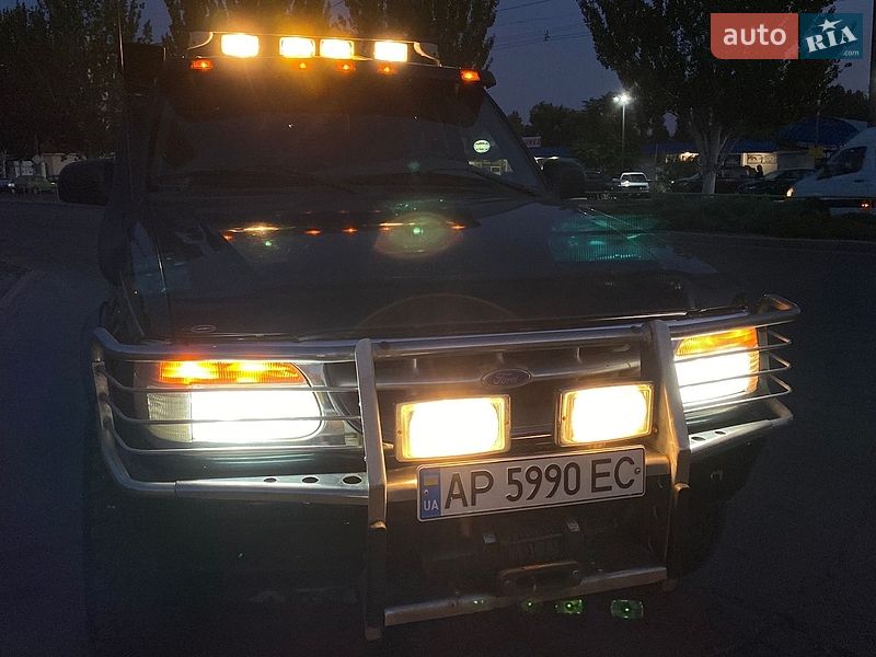 Внедорожник / Кроссовер Ford Explorer 1995 в Запорожье