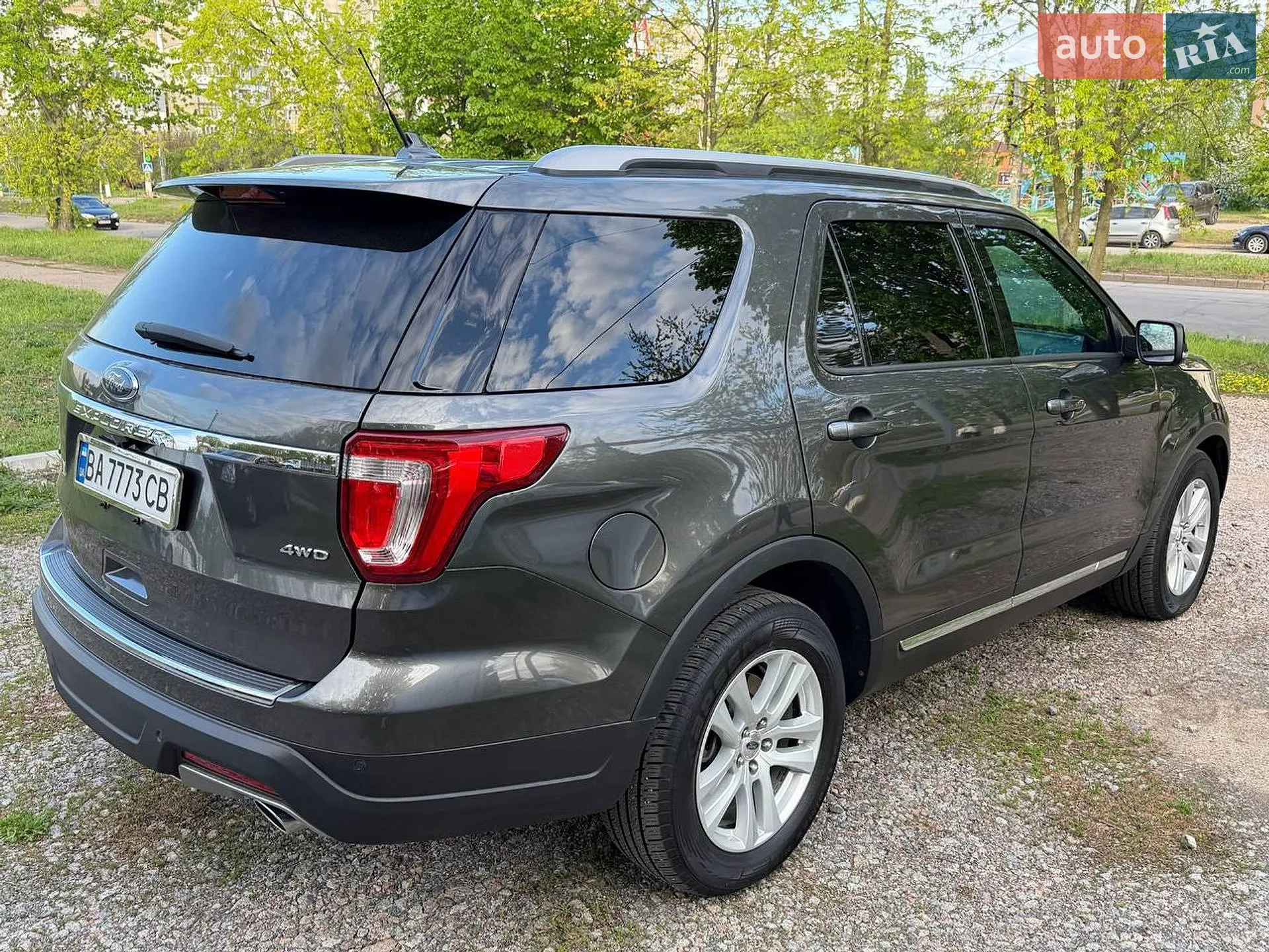 2018 Ford Explorer - мініатюра 15