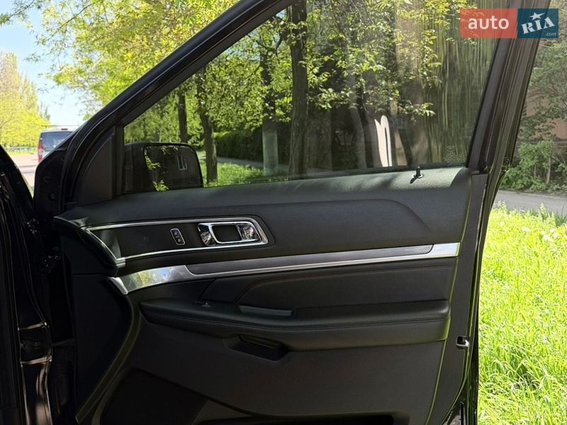 Внедорожник / Кроссовер Ford Explorer 2018 в Одессе фото 36 Внедорожник / Кроссовер Ford Explorer 2018 в Одессе