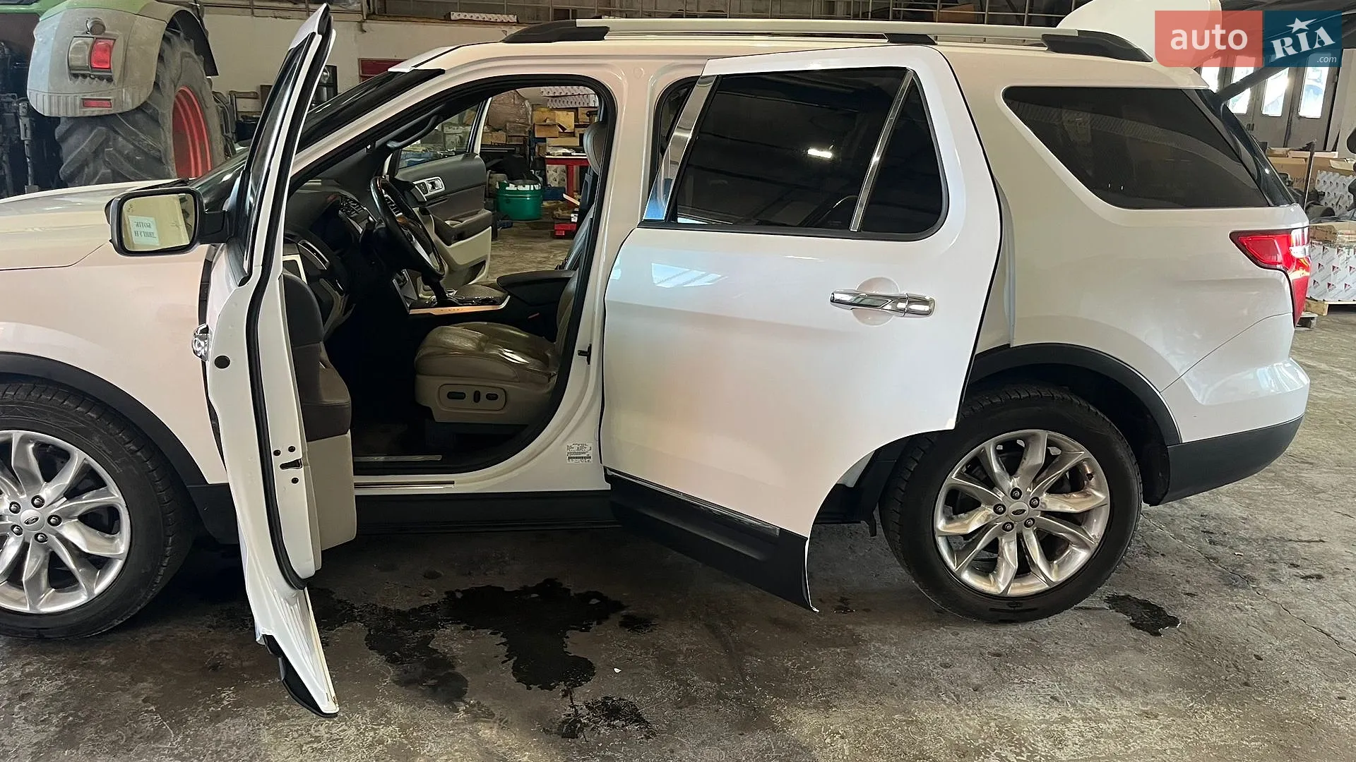 2013 Ford Explorer - мініатюра 2
