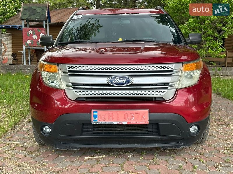 Внедорожник / Кроссовер Ford Explorer 2015 в Баре