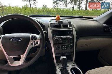 Внедорожник / Кроссовер Ford Explorer 2015 в Баре