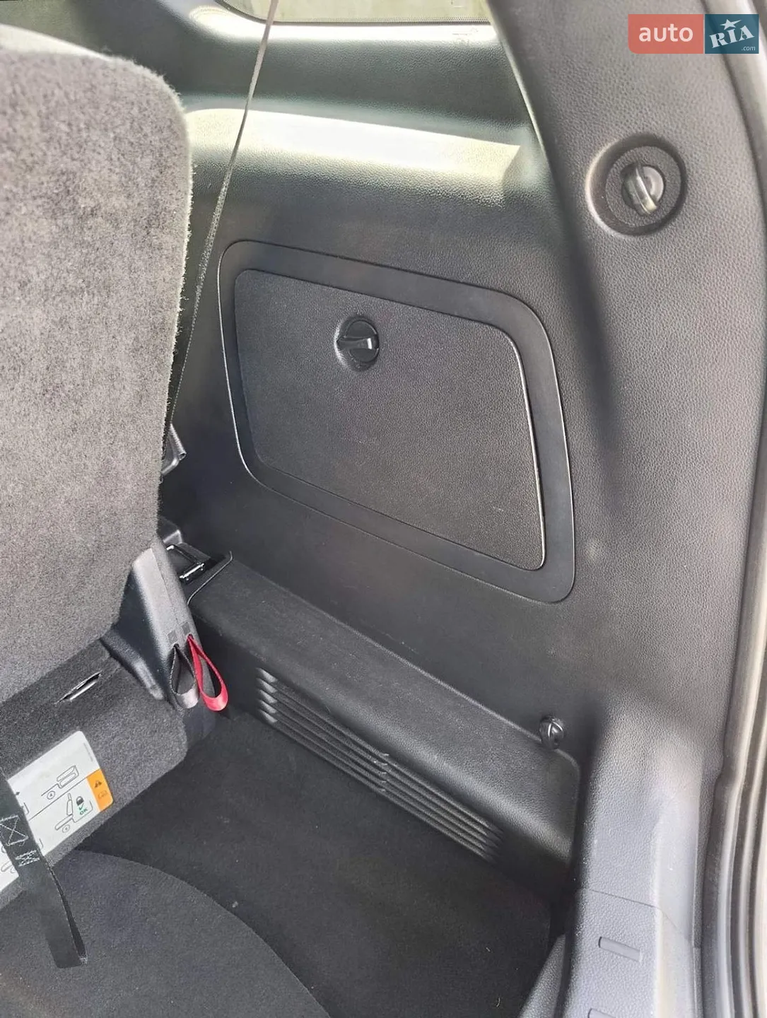 2015 Ford Explorer - мініатюра 24