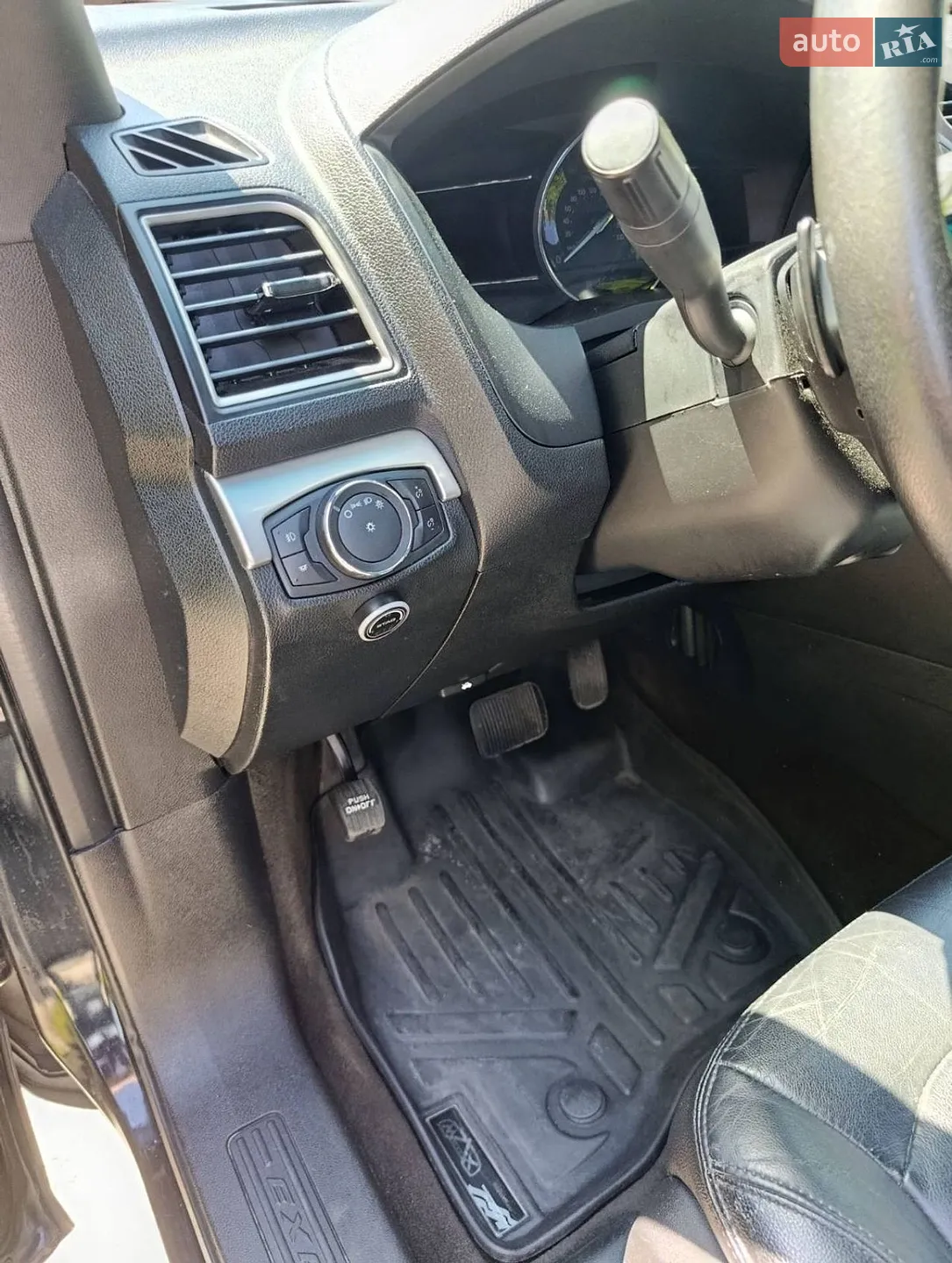 2015 Ford Explorer - мініатюра 37