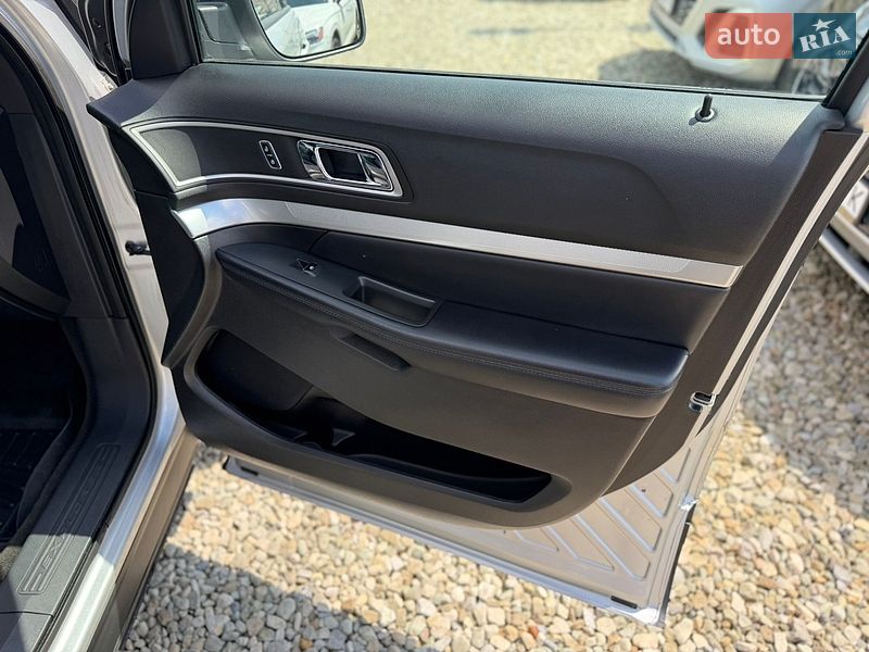 Внедорожник / Кроссовер Ford Explorer 2016 в Ивано-Франковске