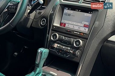 Внедорожник / Кроссовер Ford Explorer 2016 в Ивано-Франковске