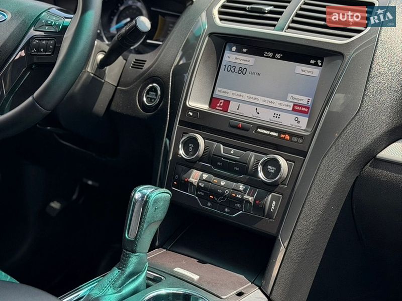 Внедорожник / Кроссовер Ford Explorer 2016 в Ивано-Франковске