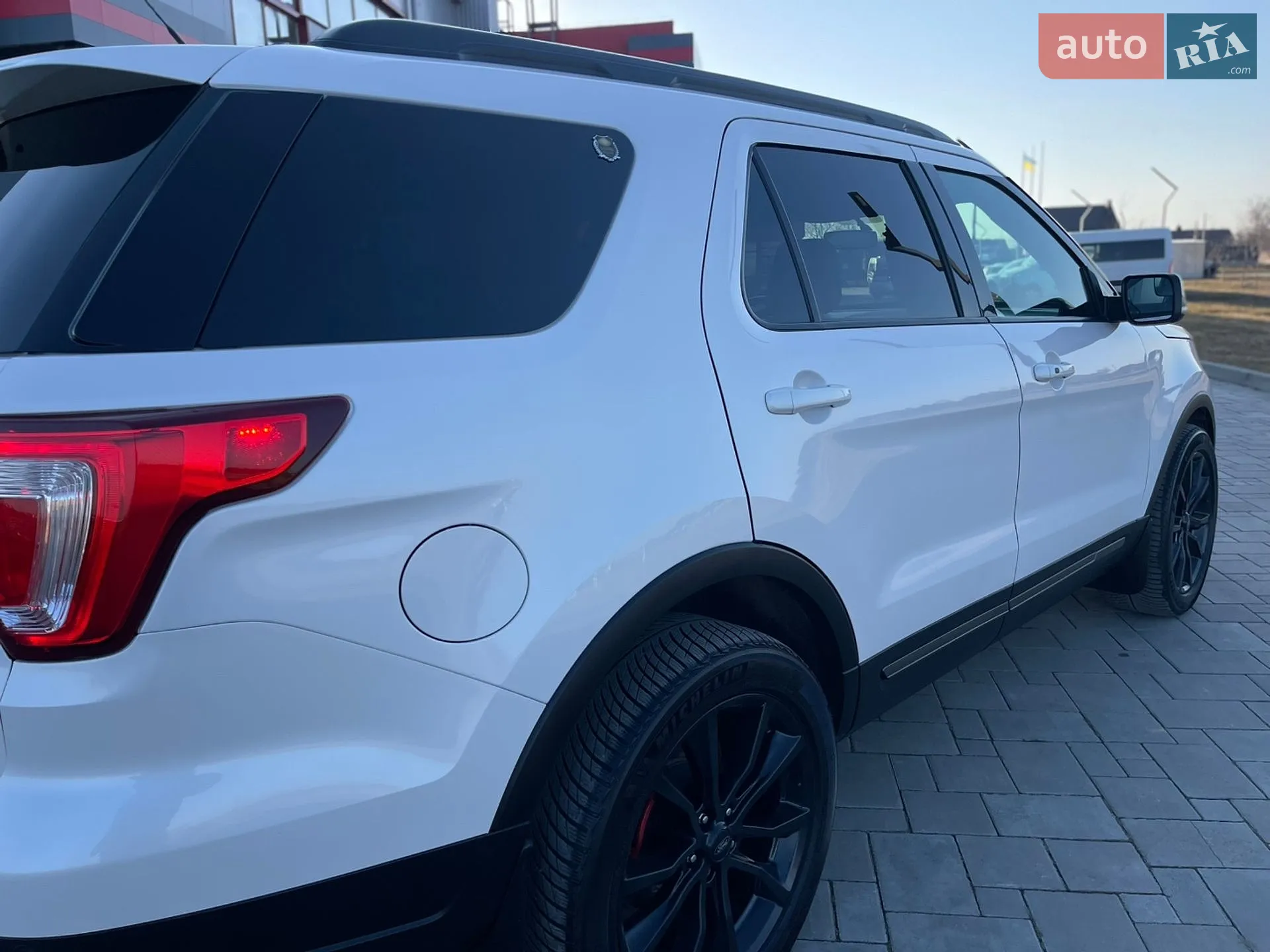 2018 Ford Explorer - мініатюра 21