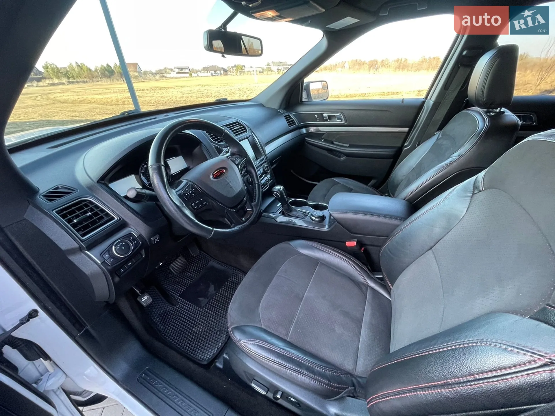 2018 Ford Explorer - мініатюра 54