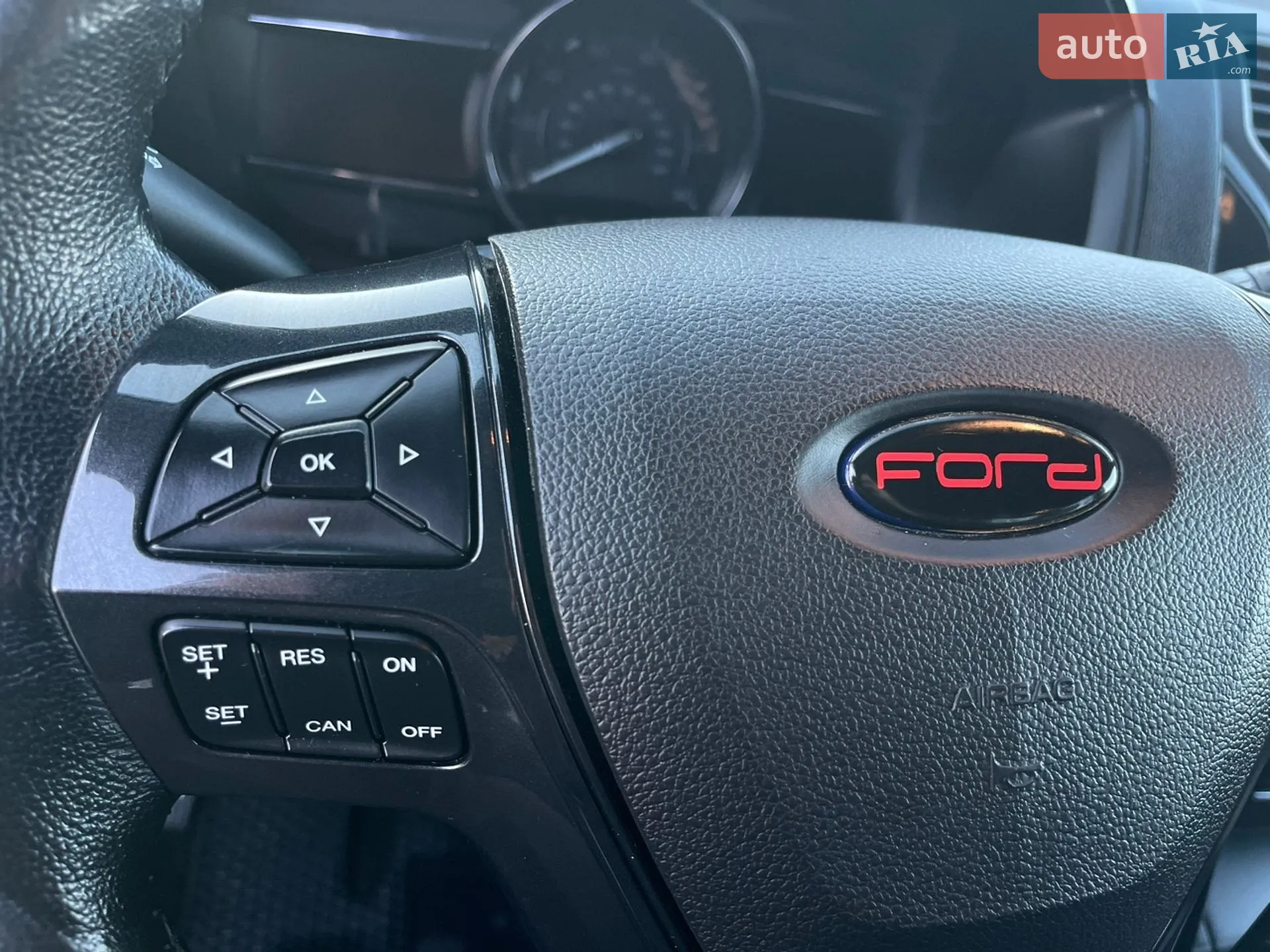 2018 Ford Explorer - мініатюра 89