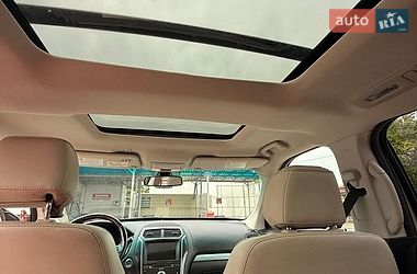 Внедорожник / Кроссовер Ford Explorer 2016 в Черноморске фото 12 Внедорожник / Кроссовер Ford Explorer 2016 в Черноморске