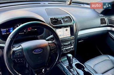 Внедорожник / Кроссовер Ford Explorer 2016 в Киеве