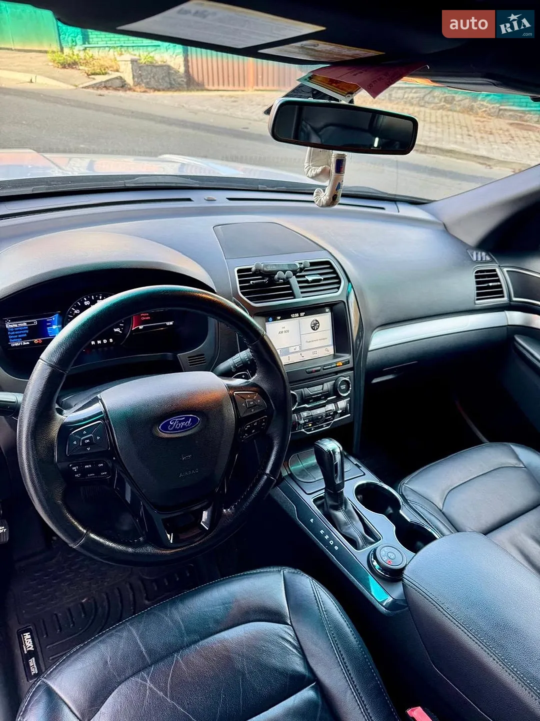 2016 Ford Explorer - мініатюра 14