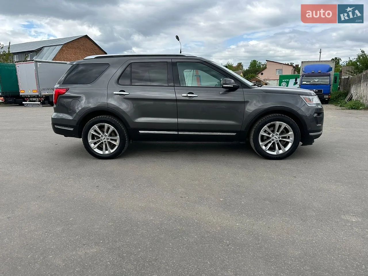 2017 Ford Explorer - мініатюра 41