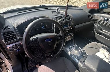 Внедорожник / Кроссовер Ford Explorer 2018 в Тернополе