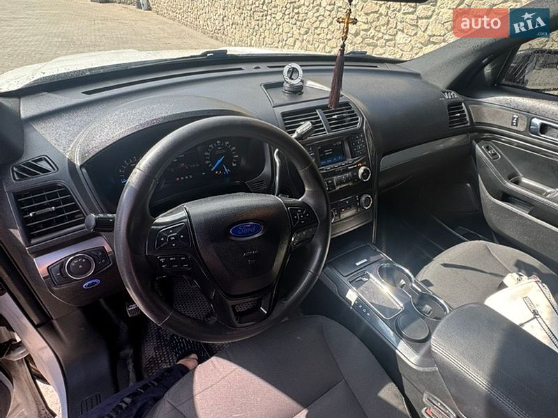 Внедорожник / Кроссовер Ford Explorer 2018 в Тернополе