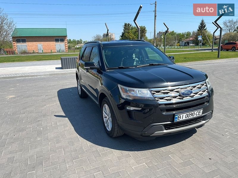 Позашляховик / Кросовер Ford Explorer 2018 в Лубнах