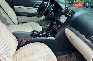 Внедорожник / Кроссовер Ford Explorer 2018 в Тернополе