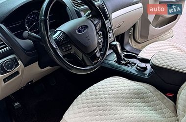 Внедорожник / Кроссовер Ford Explorer 2018 в Тернополе