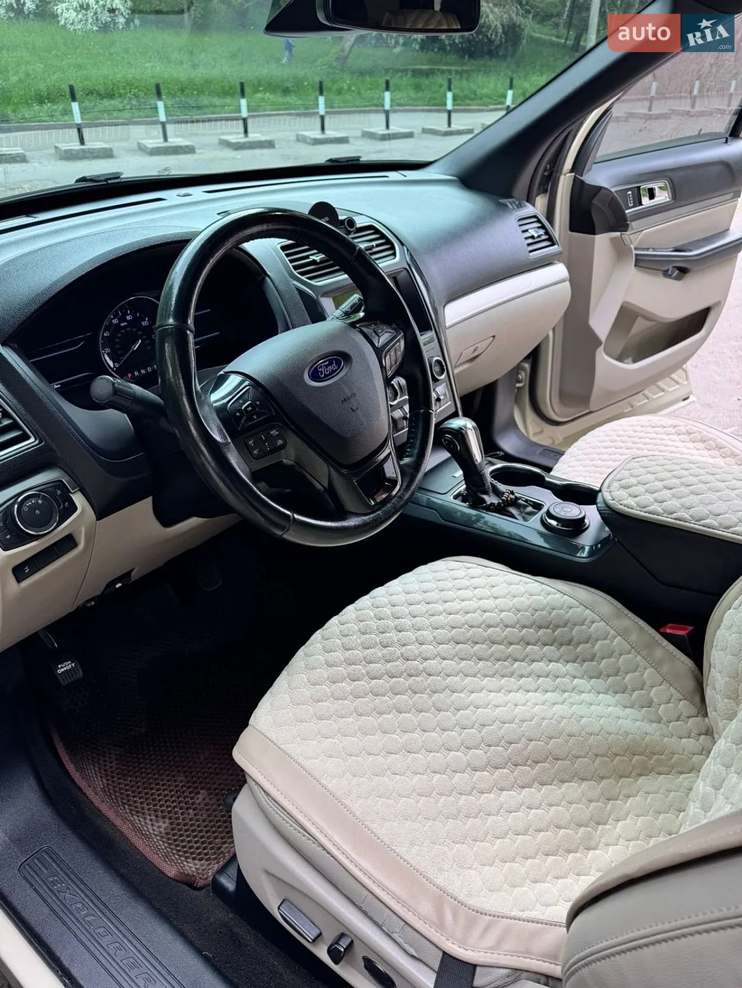 2018 Ford Explorer - мініатюра 21