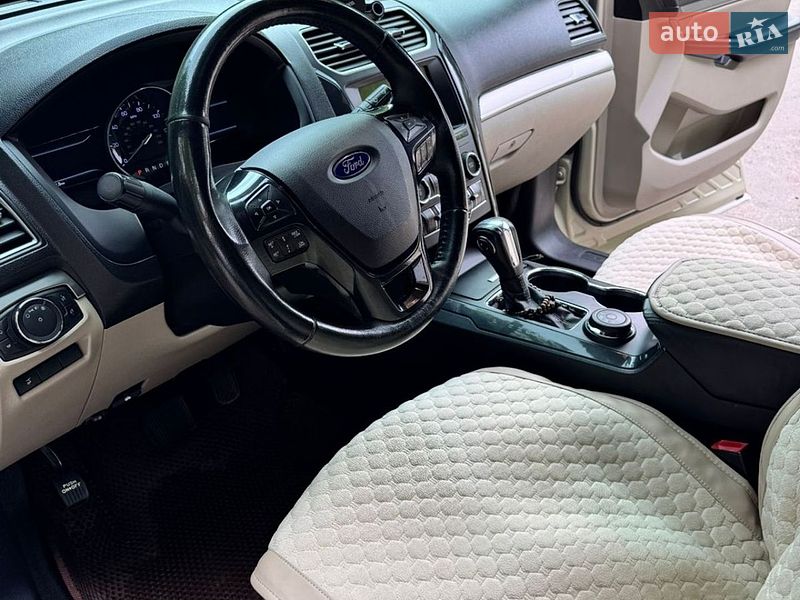 Внедорожник / Кроссовер Ford Explorer 2018 в Тернополе