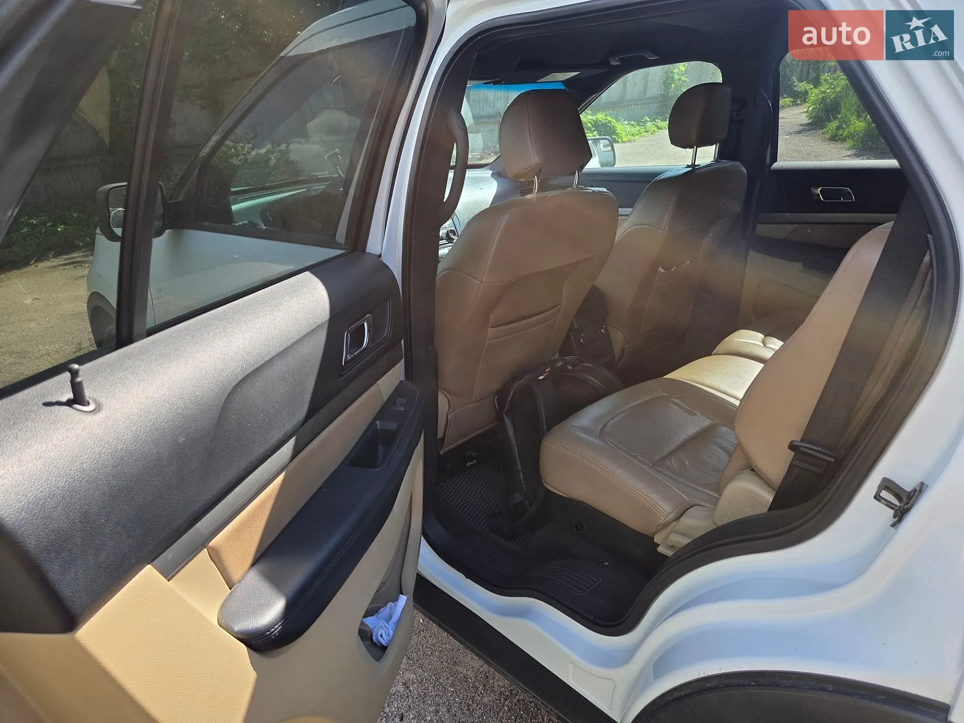 2016 Ford Explorer - мініатюра 7