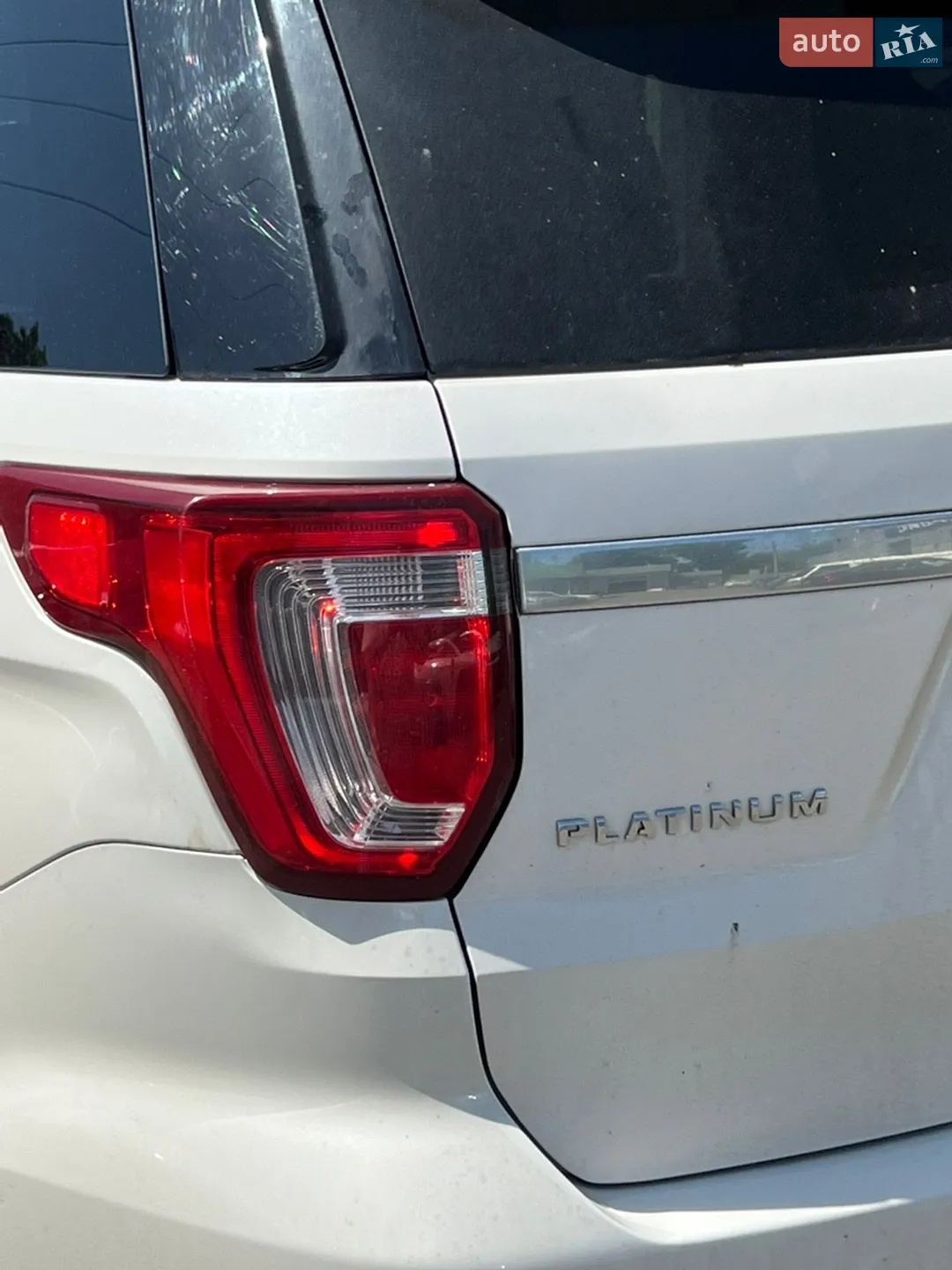 2017 Ford Explorer - мініатюра 18