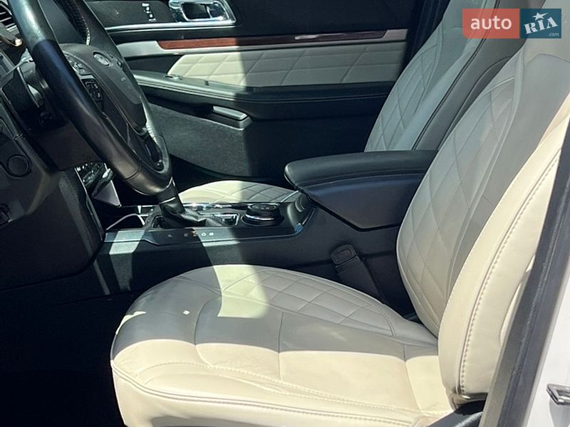 Внедорожник / Кроссовер Ford Explorer 2017 в Одессе