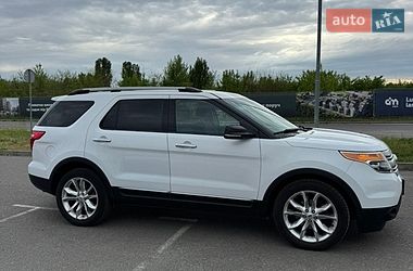 Позашляховик / Кросовер Ford Explorer 2012 в Києві