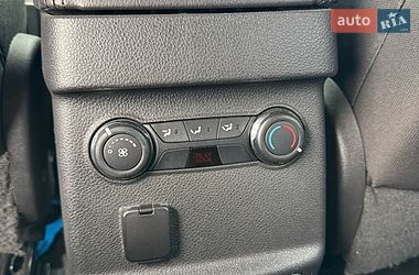 Позашляховик / Кросовер Ford Explorer 2012 в Києві