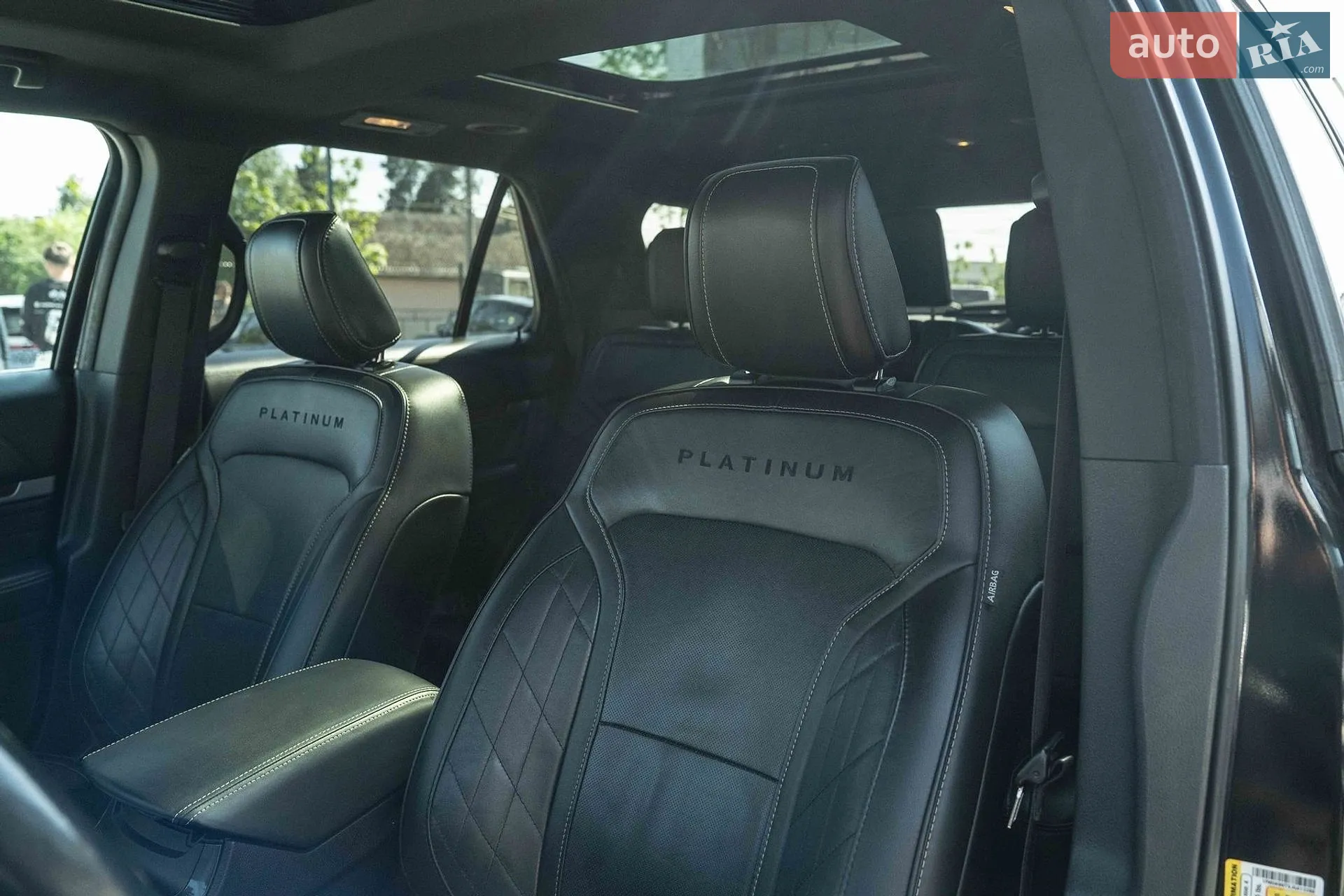 2017 Ford Explorer - мініатюра 45
