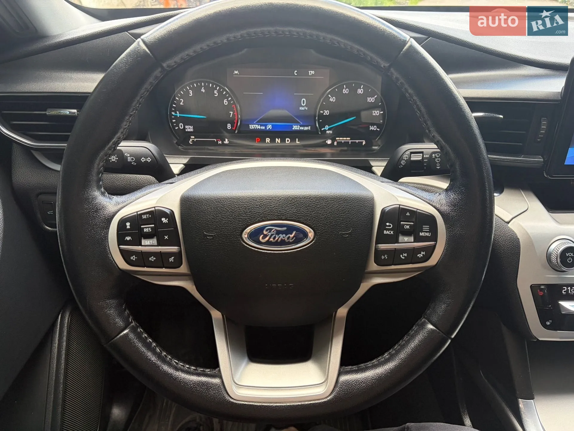 2020 Ford Explorer - мініатюра 23