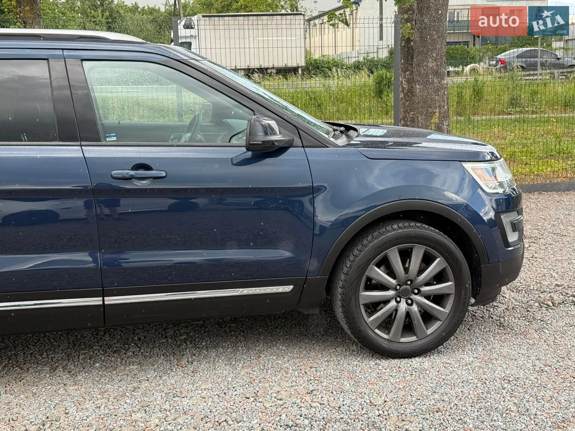 2016 Ford Explorer - мініатюра 23