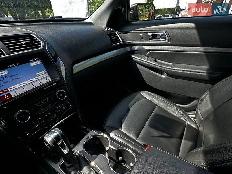 Позашляховик / Кросовер Ford Explorer 2018 в Кропивницькому