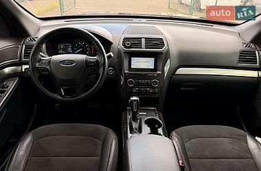 Позашляховик / Кросовер Ford Explorer 2018 в Одесі