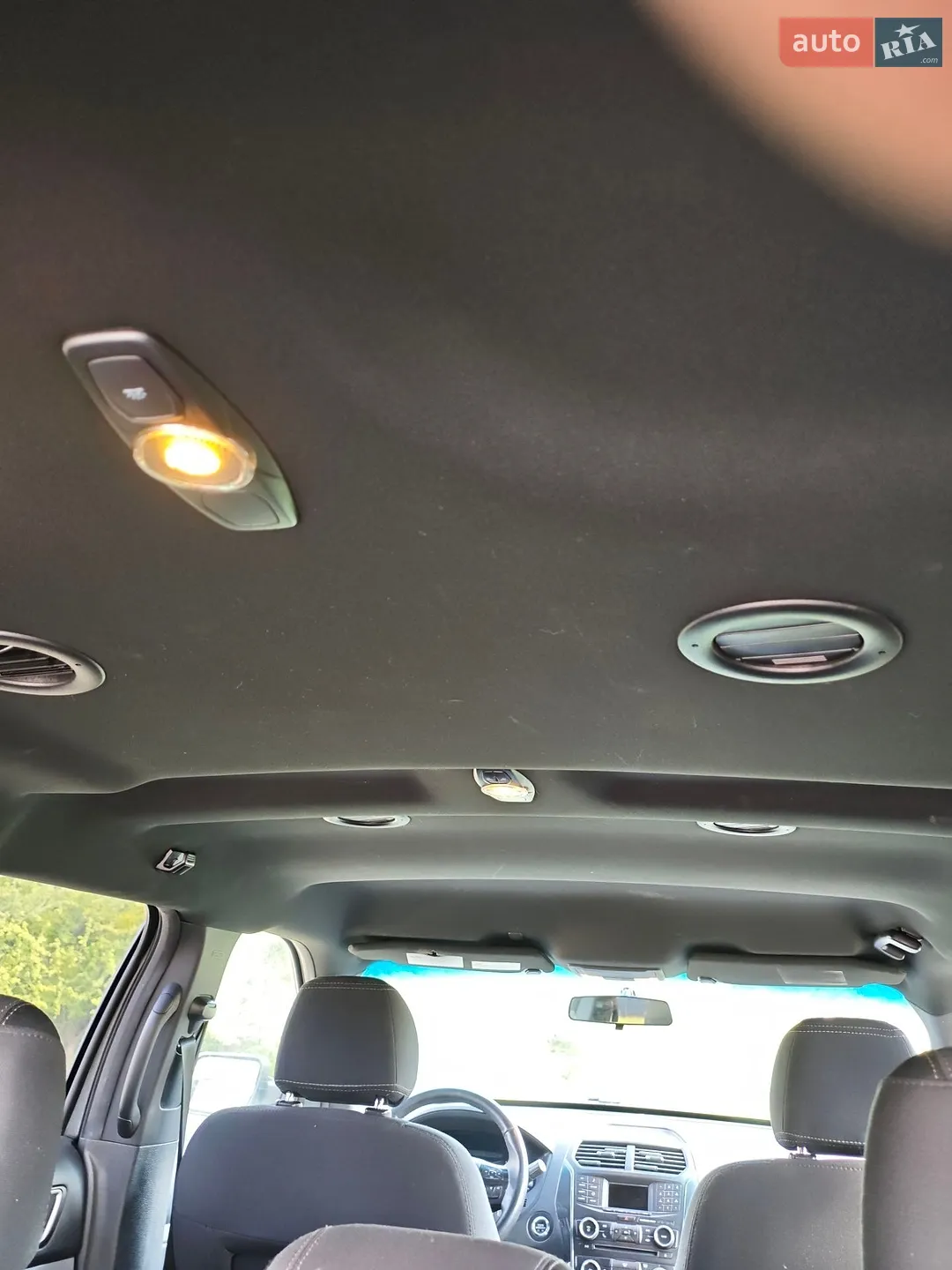 2016 Ford Explorer - мініатюра 5