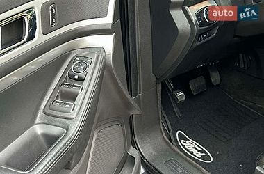 Внедорожник / Кроссовер Ford Explorer 2012 в Житомире фото 6 Внедорожник / Кроссовер Ford Explorer 2012 в Житомире