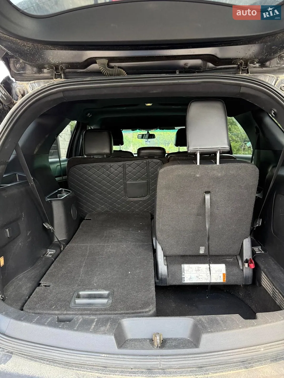 2016 Ford Explorer - мініатюра 8