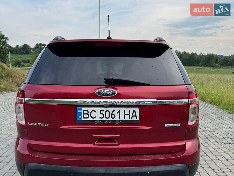 Внедорожник / Кроссовер Ford Explorer 2012 в Городке