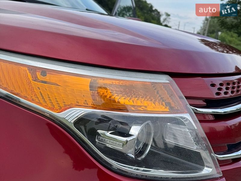 Внедорожник / Кроссовер Ford Explorer 2012 в Городке