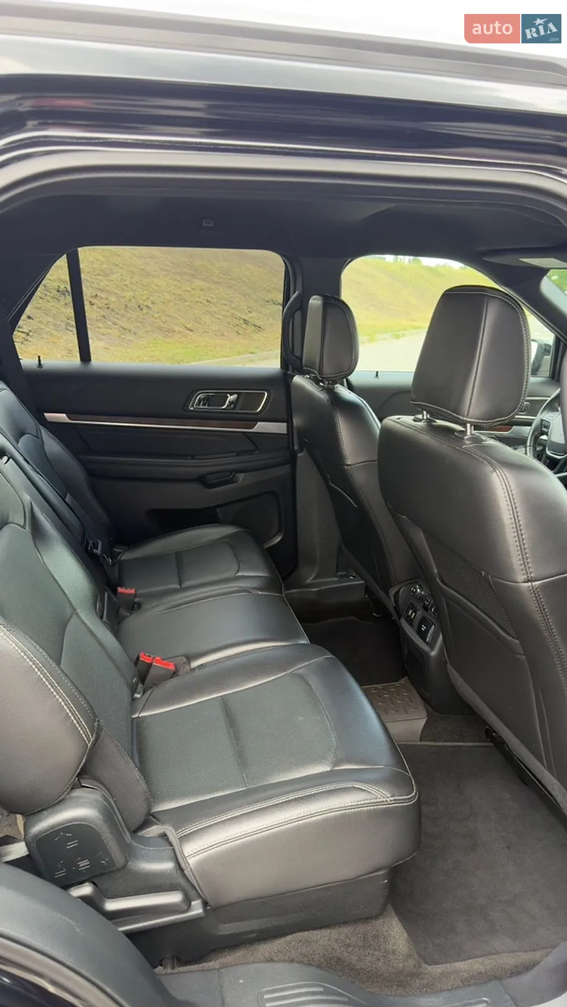 2018 Ford Explorer - мініатюра 10