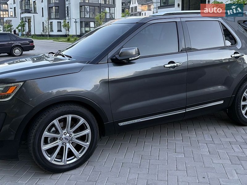 Внедорожник / Кроссовер Ford Explorer 2017 в Киеве