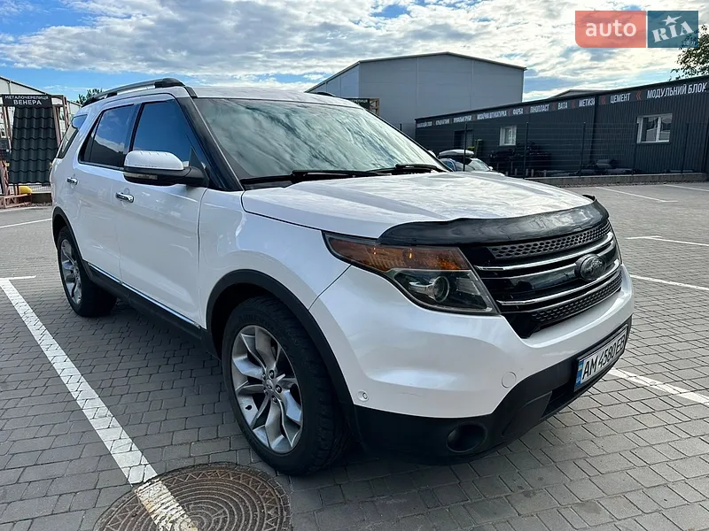 Ford Explorer 2011