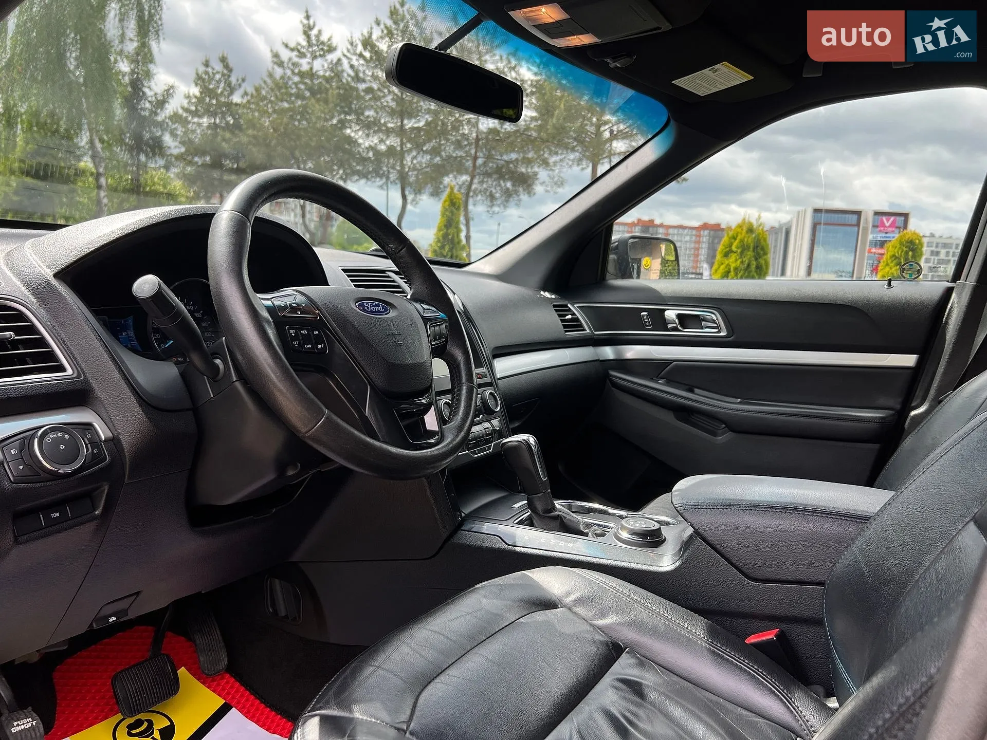 2015 Ford Explorer - мініатюра 10