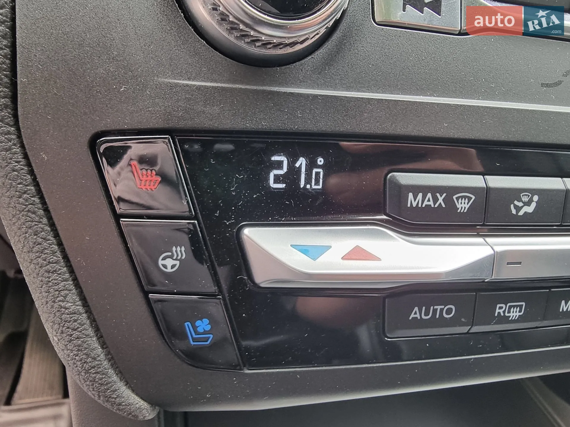 2019 Ford Explorer - мініатюра 20