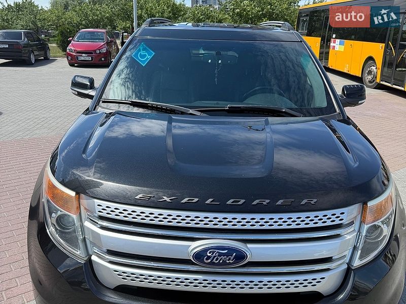 Внедорожник / Кроссовер Ford Explorer 2014 в Львове