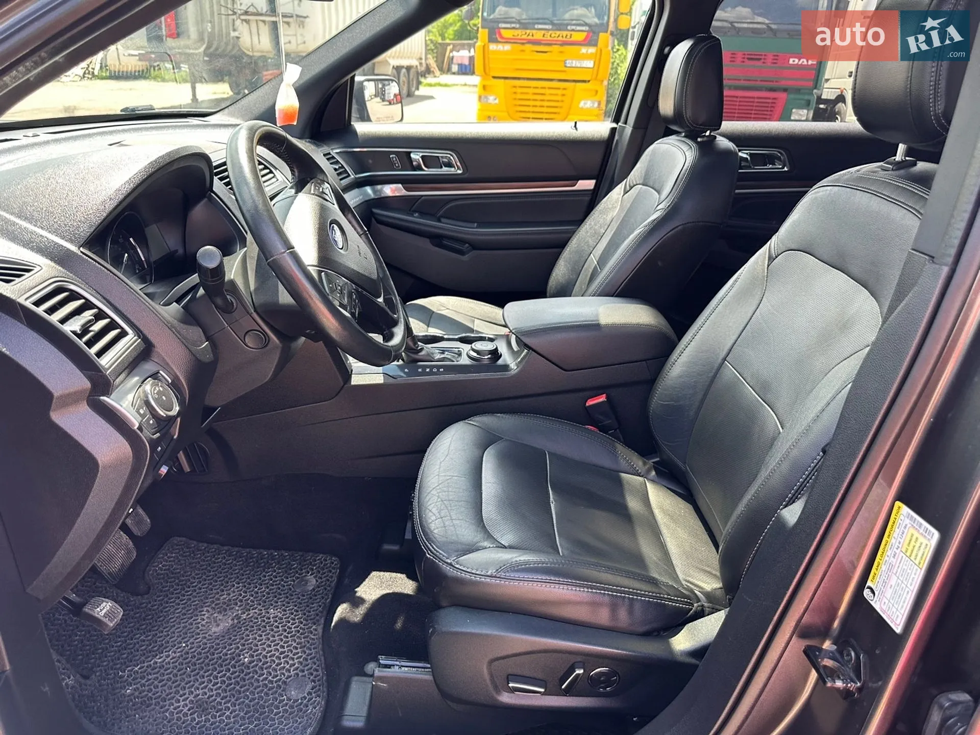 2018 Ford Explorer - мініатюра 11