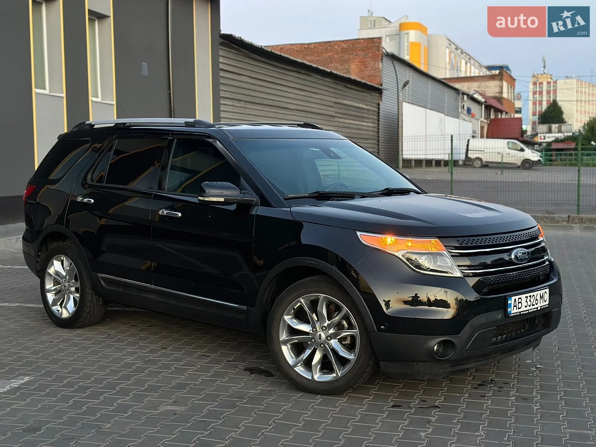 2012 Ford Explorer - мініатюра 7