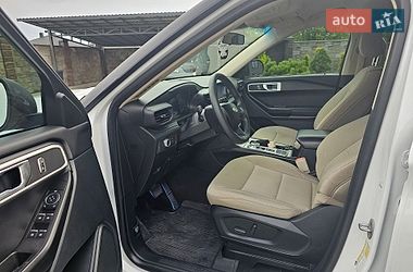 Позашляховик / Кросовер Ford Explorer 2021 в Луцьку